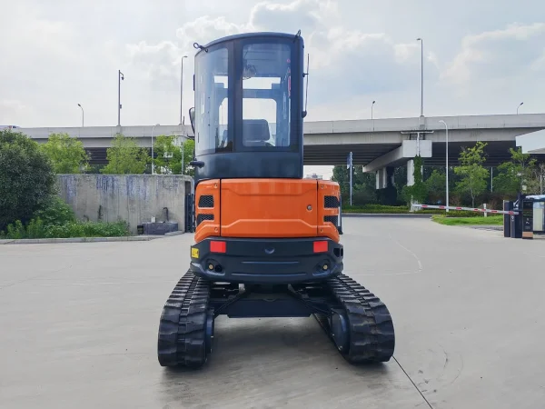 Affordable Compact Farm Digger Hydraulic Control Mini Excavator for Digging Ditches Machinery