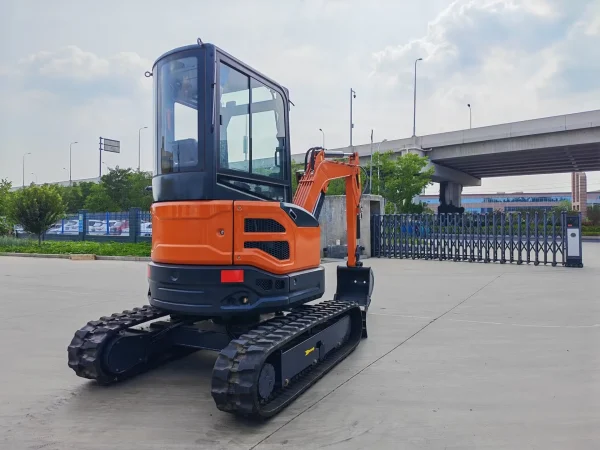 Affordable Compact Farm Digger Hydraulic Control Mini Excavator for Digging Ditches Machinery