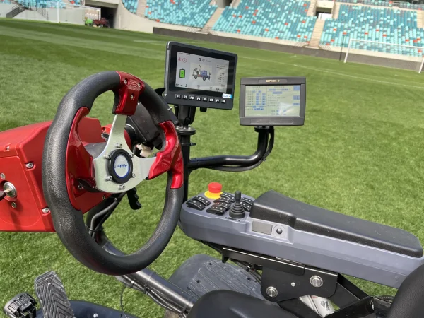 Electric Seat-Type Sprayer for Lawn and Field Maintenance