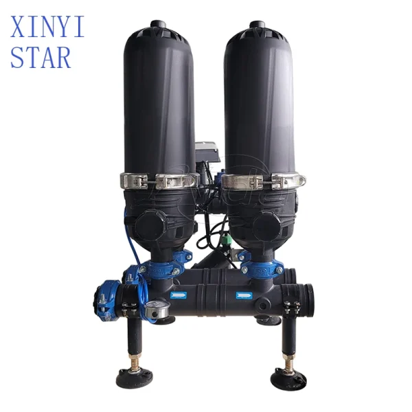 Automatic back flushing disc water for agricultural irrigation systems