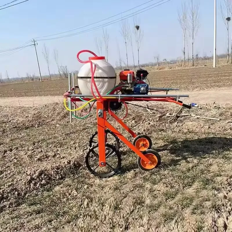 Small four-wheel agricultural power sprayer sprayer paint sprayer for sale of corn and rice