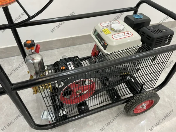 Agricultural power sprayer Gasoline power hand push agricultural sprayer