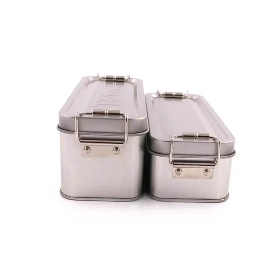 Pineapple Crisp Clasp Iron Box Pastry Tea Can Wedding Gift Candy Horse Iron Box with Hand Ceremony Lock Storage Box and Other Food and Drug Packaging Cans