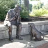 Bronze Sculpture Man and Hound Staring on Park for Decoration