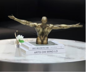 e4 American Retro Imitation Copper Metal Crafts Character Resin Sculptures for Home Decoration