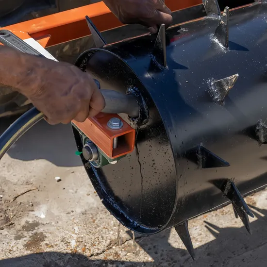 Heavy-Duty Steel Lawn Aerator, 3-Point Hitch Tractor Mounted Drum Spike Aerator with Tapered Spike Roller for Farm Turf Grass Aeration and Lawn Health Maintenan