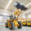 Reinforced-Diesel-Wheel-Loaders-1t-2-5t-4t-with-Telescopic-Arm-for-Industrial-and-Farm-Work (4) best loader machine for sand and gravel work